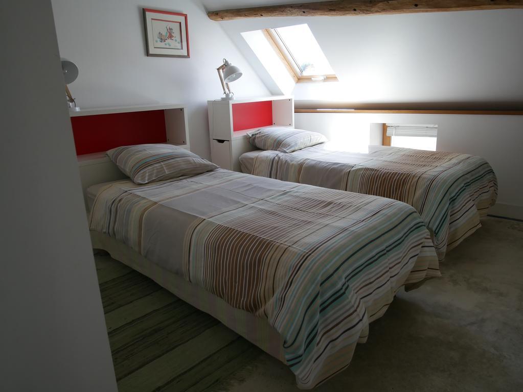 Gites De La Grande Ferme Avernes Esterno foto
