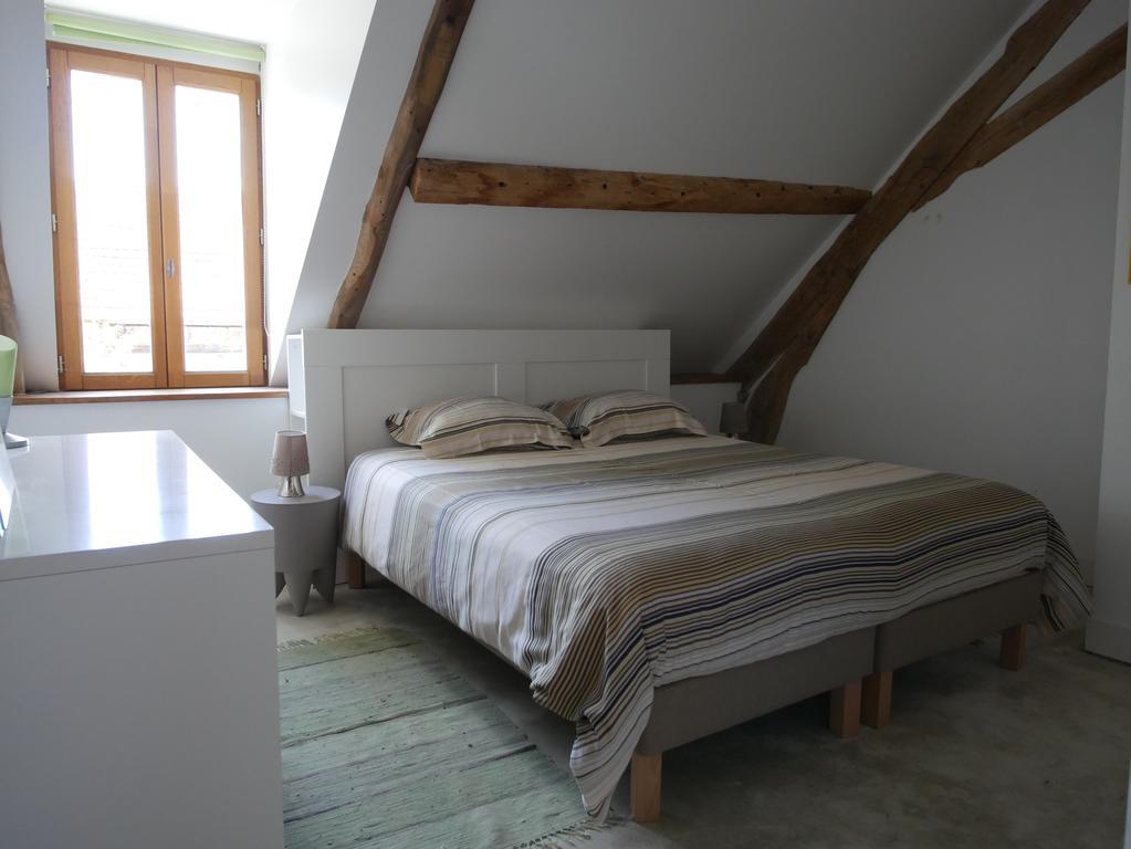 Gites De La Grande Ferme Avernes Esterno foto